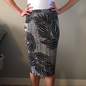 Willow & Clay midi skirt